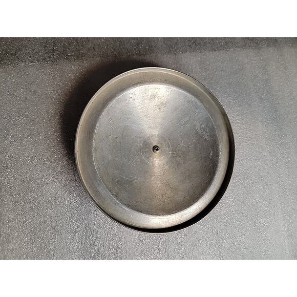 Vintage Metal Red Replacement Lid 6 1/8" Outer 6" Inner No Dents/Dimples - Picture 3 of 7